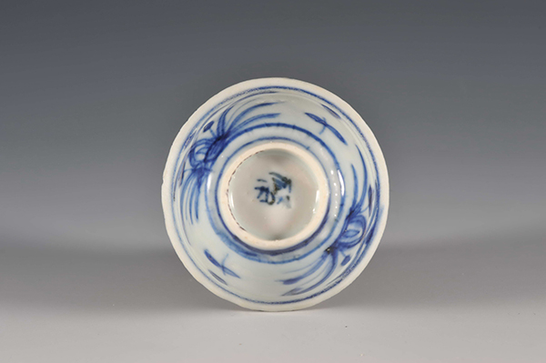 【陶硯】中国青花玉殿陶硯　染付 A blue and white bowl, Ming dynasty, Jiajing period, yutang